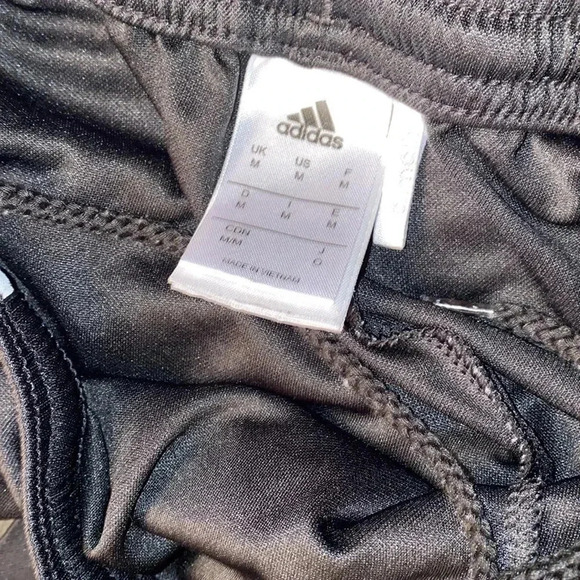 Adidas  climalite logo drawings unisex shorts Sz M - Picture 6 of 8